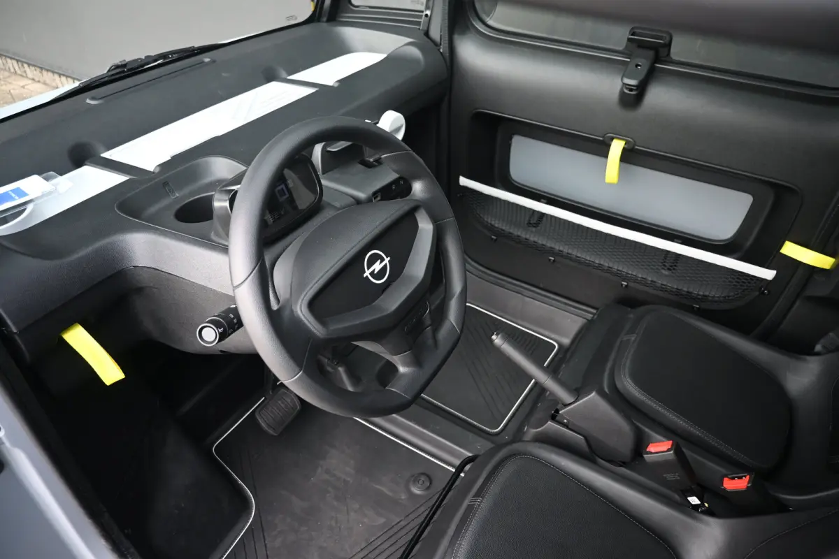 Brommobiel Tekno Direct Leverbaar! | 15"LMV | Spoiler | Panoramadak | Full-LED | !!