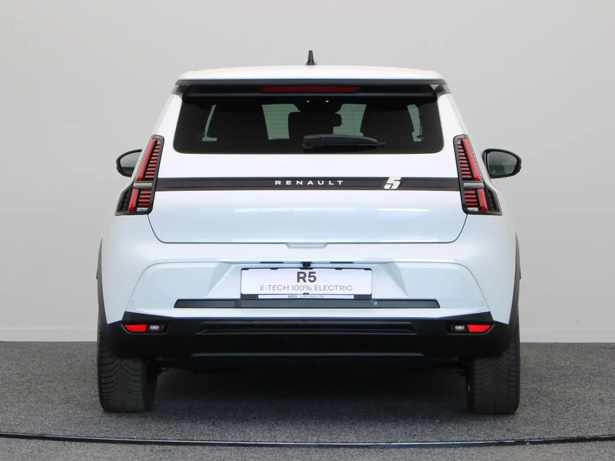 comfort range techno 52 kWh | Vijf jaar garantie | Stoel- en stuurwielverwarming | Active driver assist |