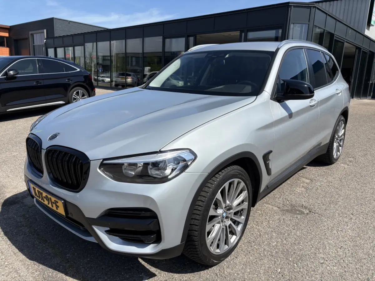 xDrive30i High Executive | M-PAKKET | TREKHAAK 2400kg | STOELVER