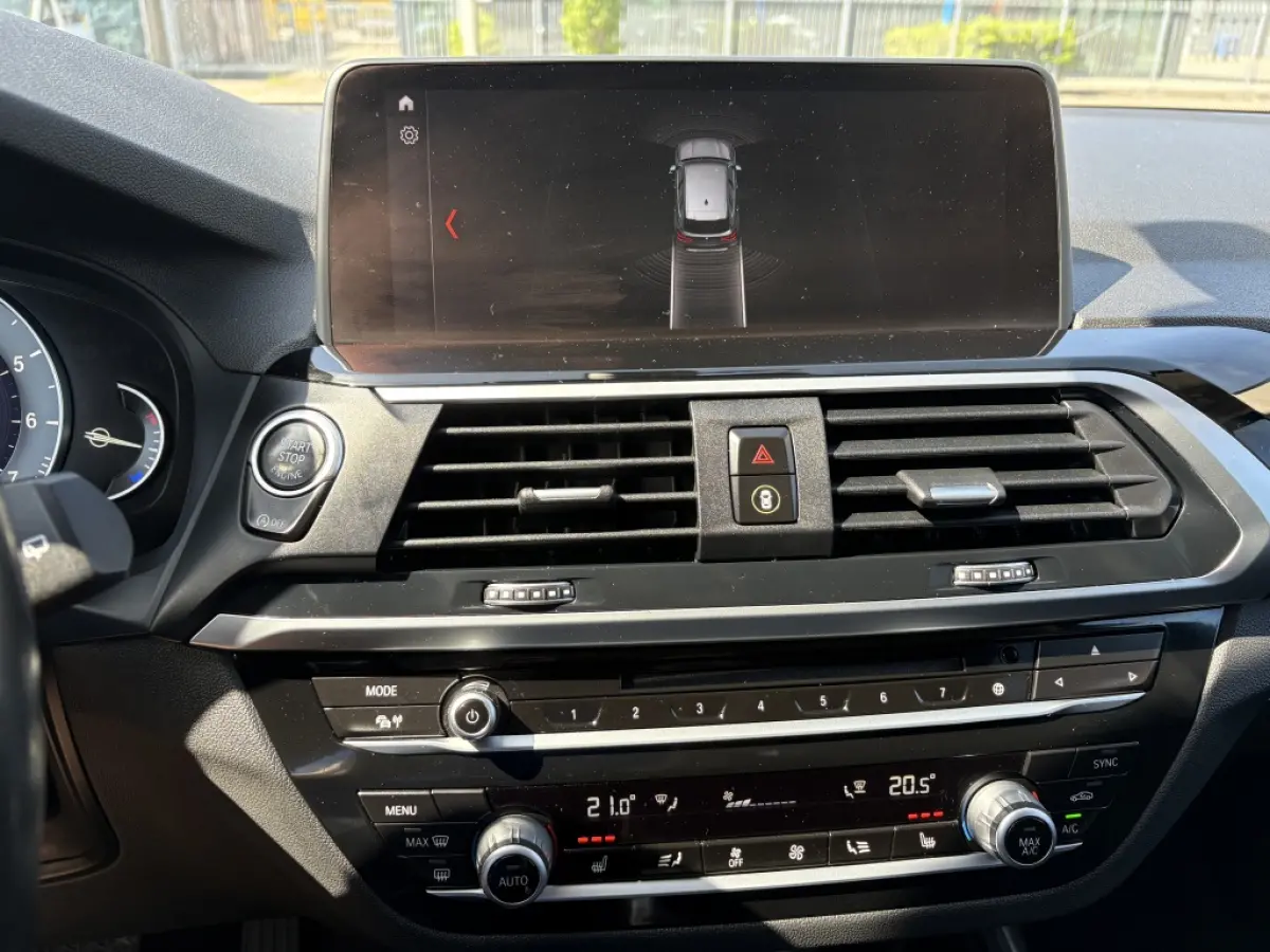 xDrive30i High Executive | M-PAKKET | TREKHAAK 2400kg | STOELVER