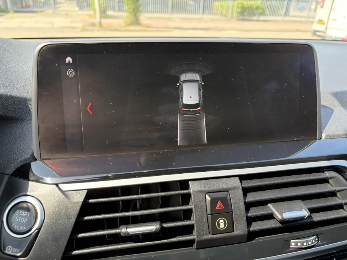 xDrive30i High Executive | M-PAKKET | TREKHAAK 2400kg | STOELVER