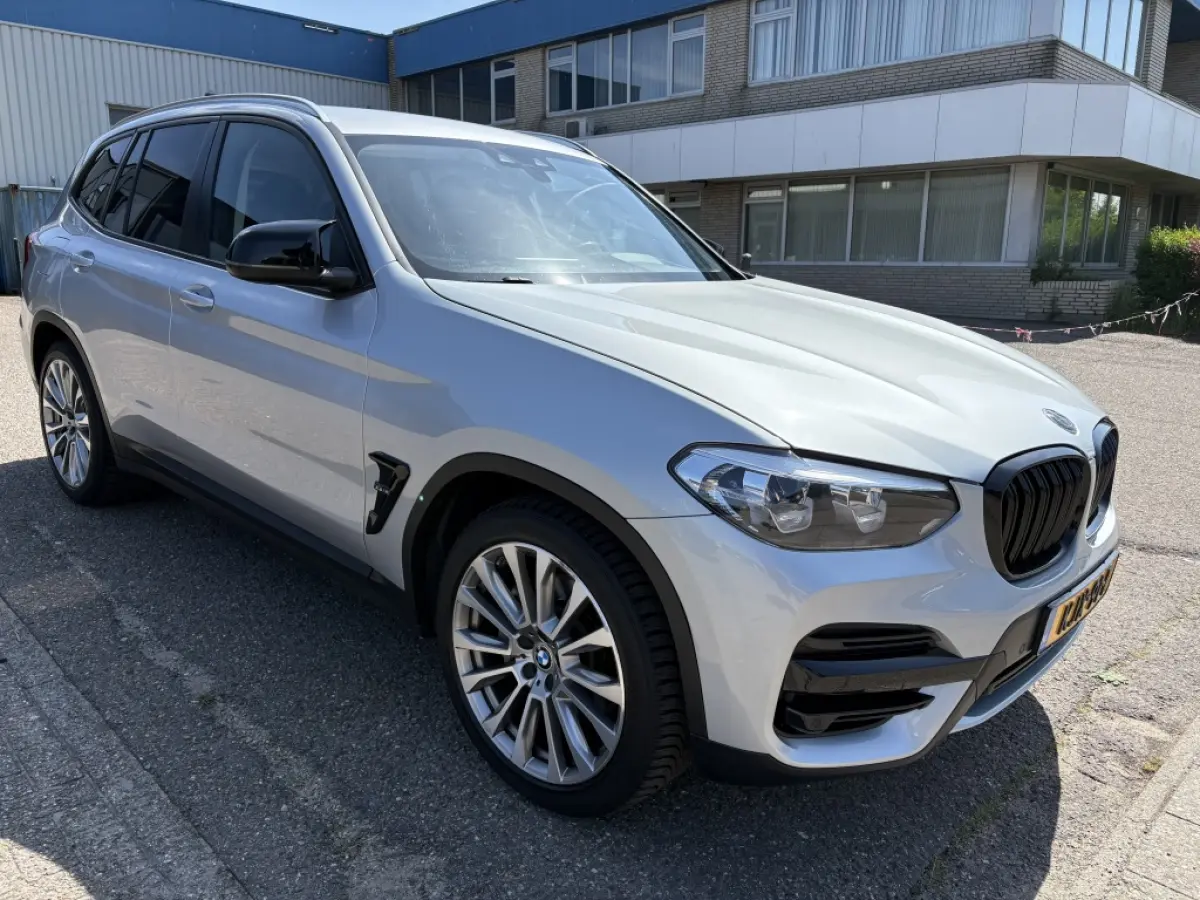 xDrive30i High Executive | M-PAKKET | TREKHAAK 2400kg | STOELVER