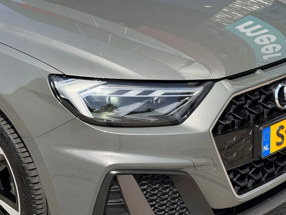 25 TFSI 3s S-LINE l S-LINE l VIRTUAL l LED KOPLLAMPEN l CARPLAY l DAB l LANE ASSIST l ORG.NL l DEALER OH
