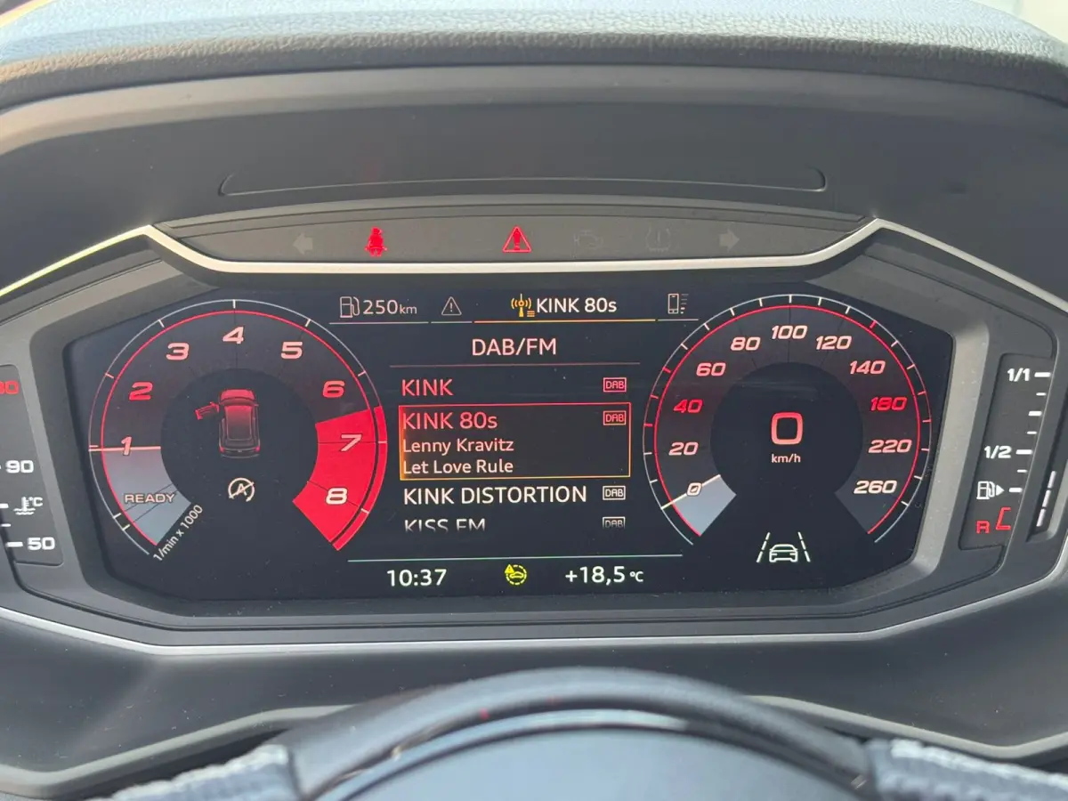 25 TFSI 3s S-LINE l S-LINE l VIRTUAL l LED KOPLLAMPEN l CARPLAY l DAB l LANE ASSIST l ORG.NL l DEALER OH