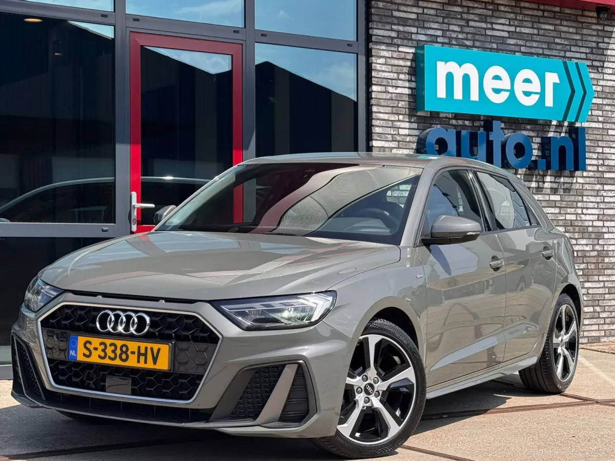 25 TFSI 3s S-LINE l S-LINE l VIRTUAL l LED KOPLLAMPEN l CARPLAY l DAB l LANE ASSIST l ORG.NL l DEALER OH