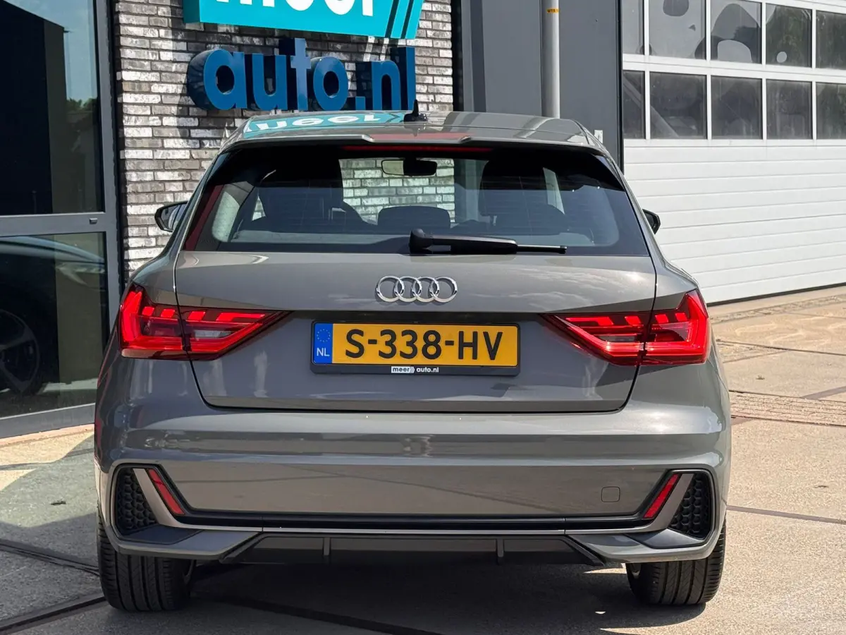 25 TFSI 3s S-LINE l S-LINE l VIRTUAL l LED KOPLLAMPEN l CARPLAY l DAB l LANE ASSIST l ORG.NL l DEALER OH