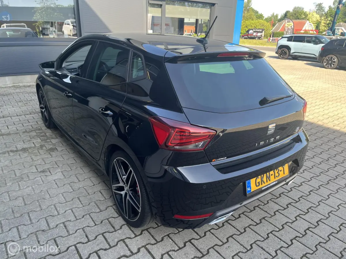 1.0 TSI FR Business Intense