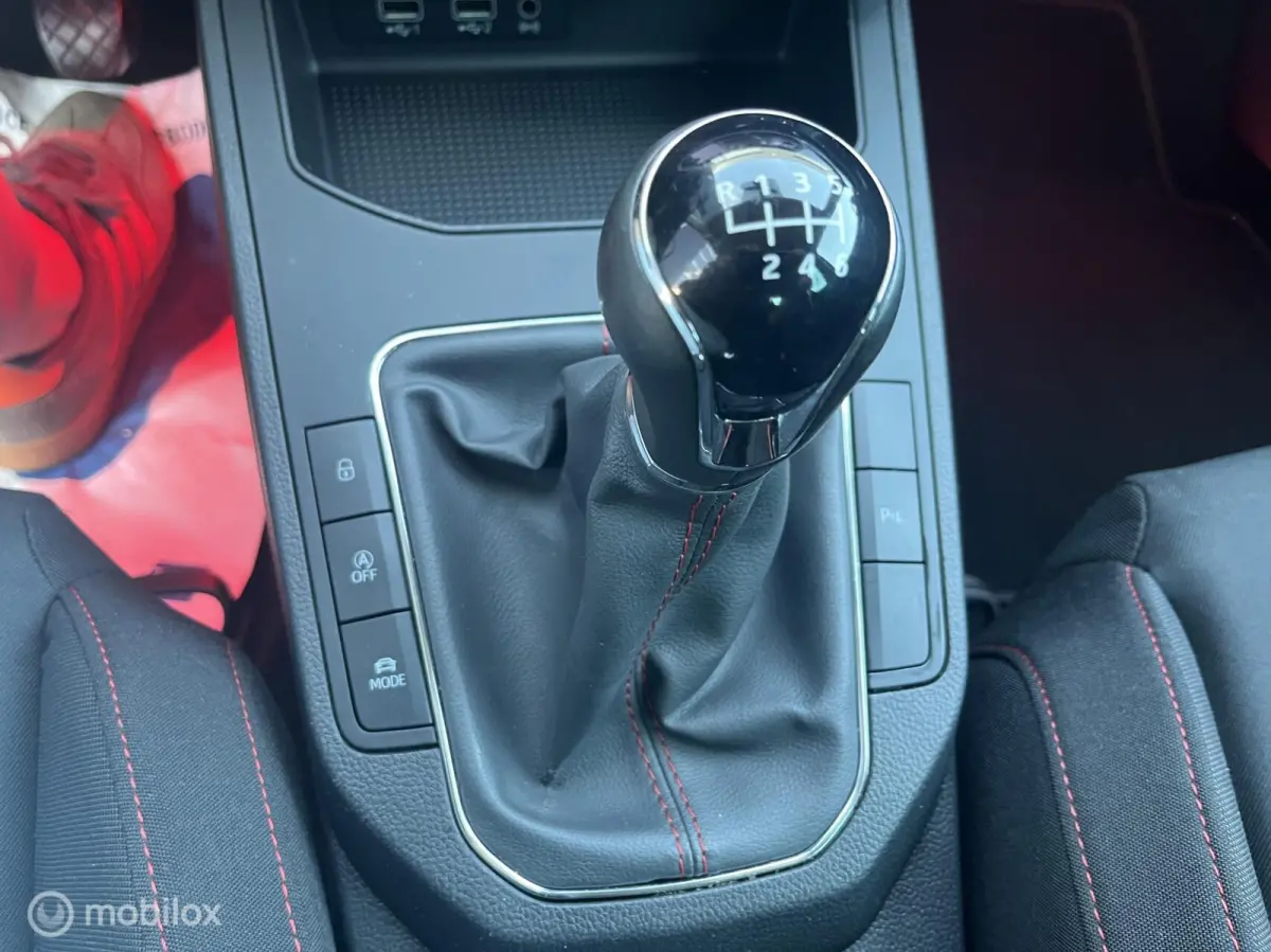 1.0 TSI FR Business Intense