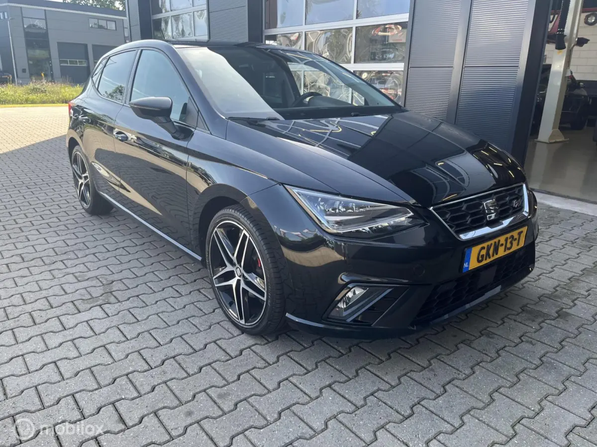1.0 TSI FR Business Intense