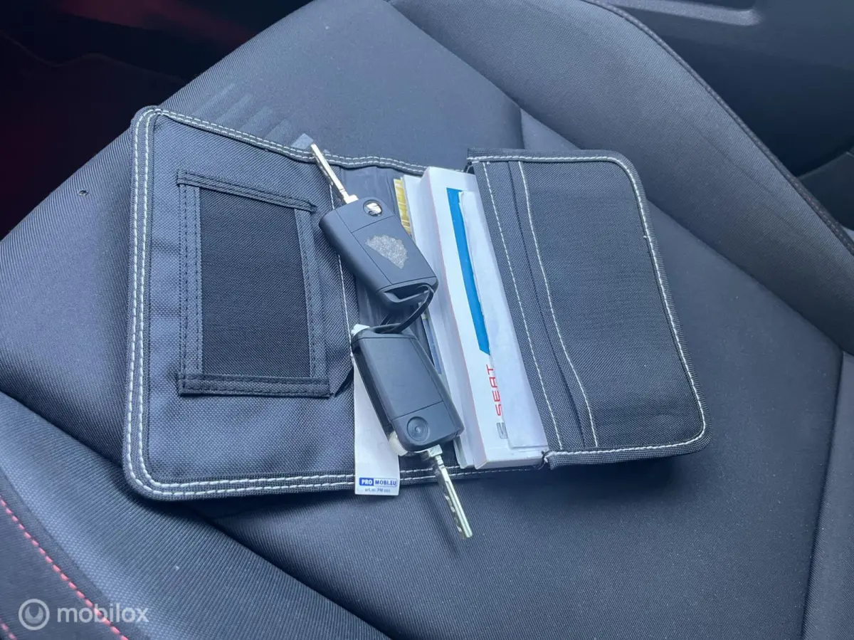 1.0 TSI FR Business Intense