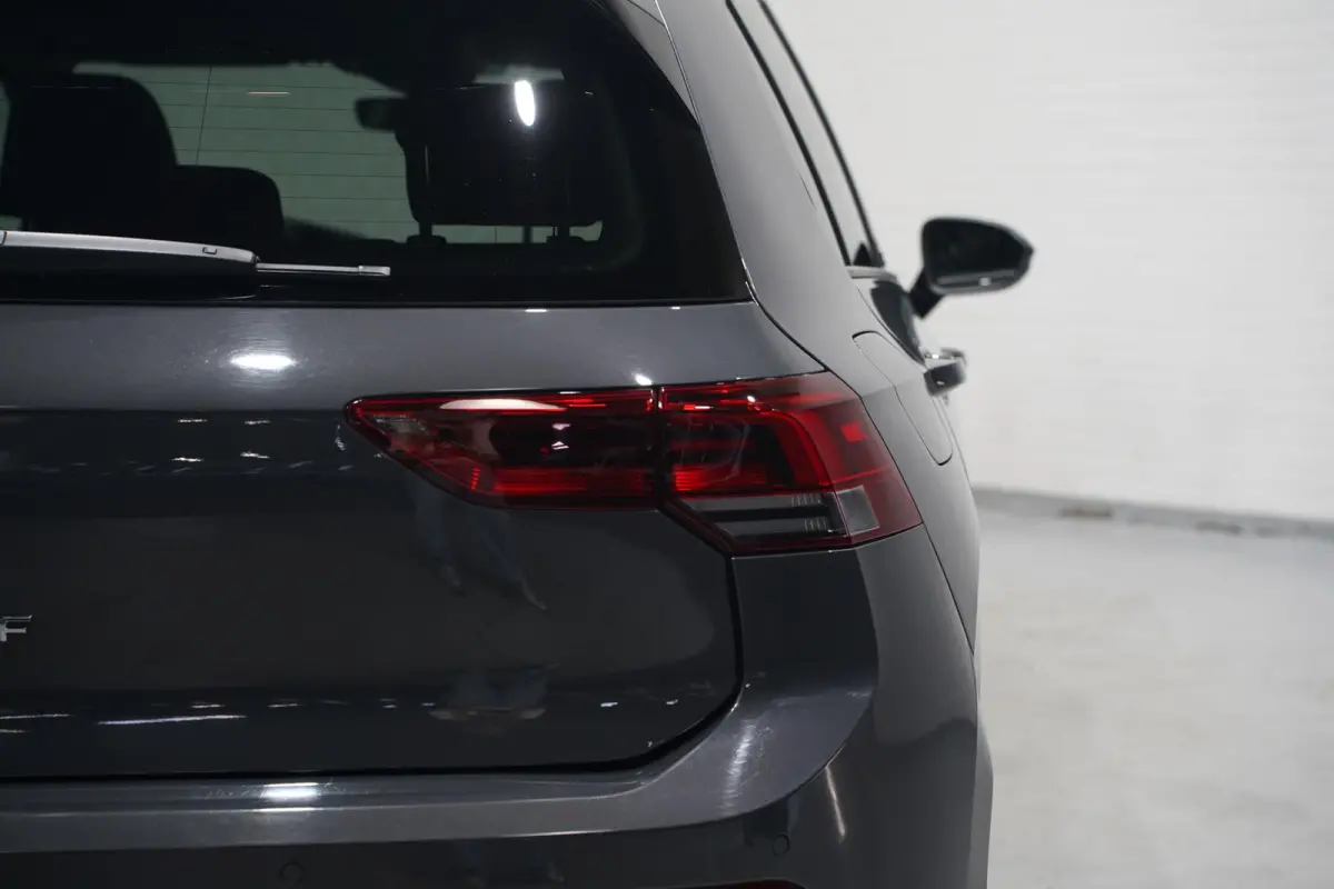 2.0 TDI Life Navi PDC v+a Stoel-/stuurverwarming Apple Carplay Adaptive cruise