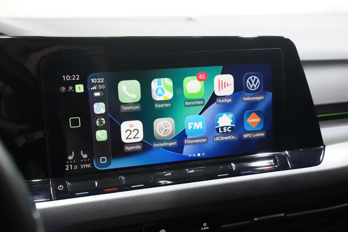 2.0 TDI Life Navi PDC v+a Stoel-/stuurverwarming Apple Carplay Adaptive cruise