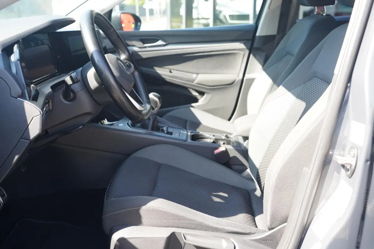 2.0 TDI Life Navi PDC v+a Stoel-/stuurverwarming Apple Carplay Adaptive cruise