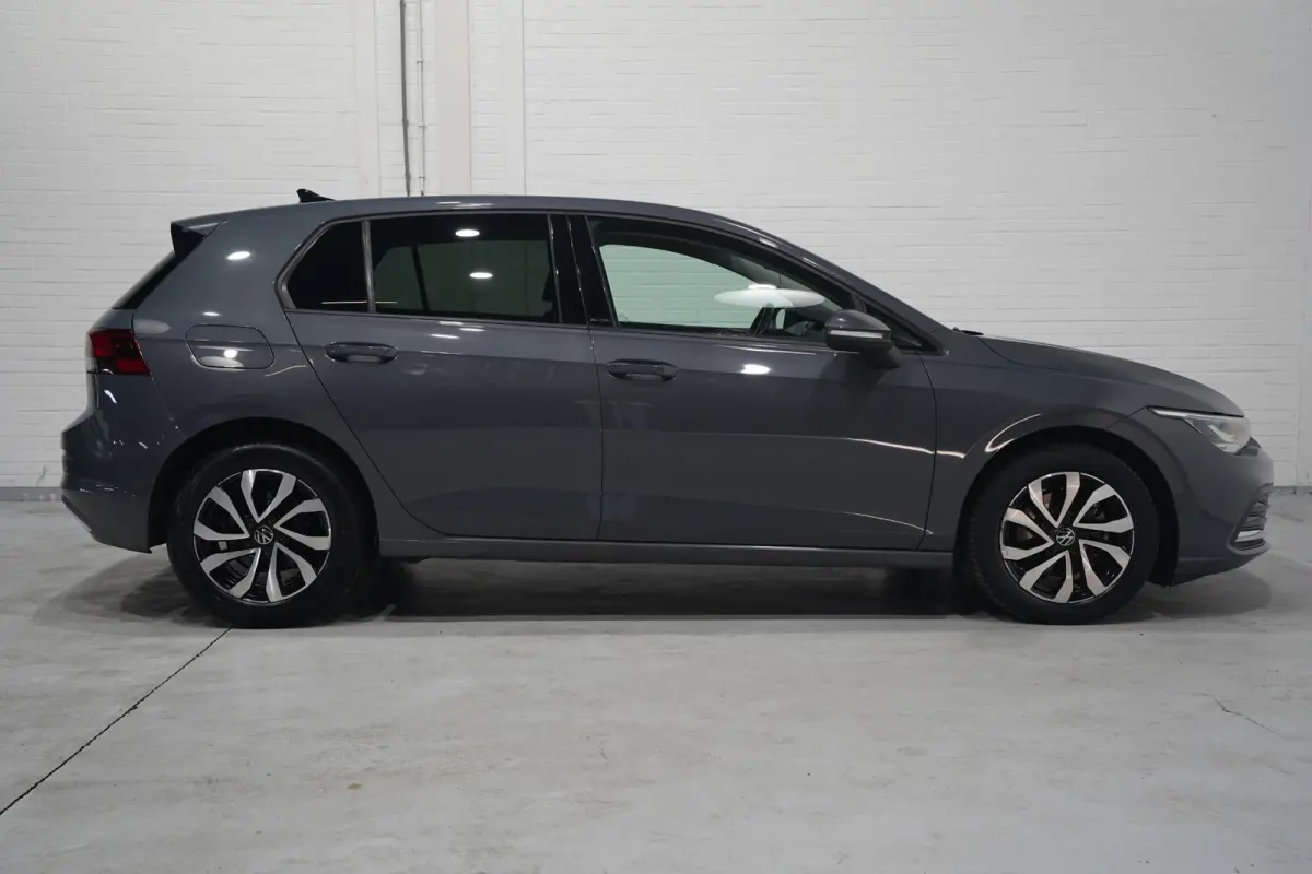 2.0 TDI Life Navi PDC v+a Stoel-/stuurverwarming Apple Carplay Adaptive cruise