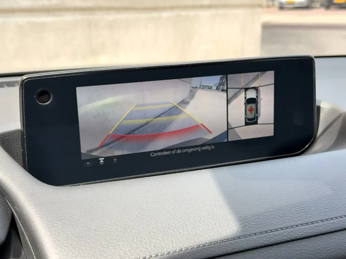 E-SkyActiv R-EV 170 Makoto Open dak 360 BOSE HUD CarPlay Leder 18''