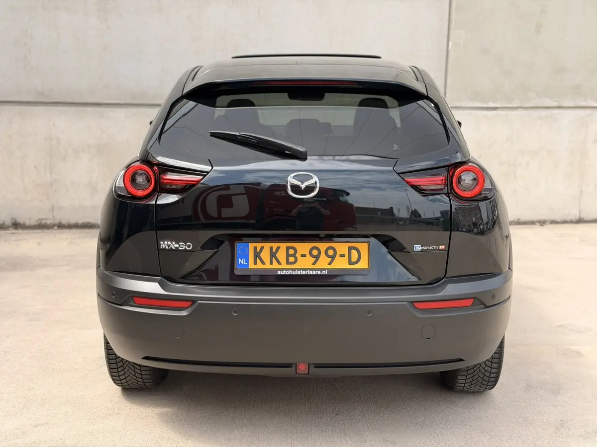 E-SkyActiv R-EV 170 Makoto Open dak 360 BOSE HUD CarPlay Leder 18''