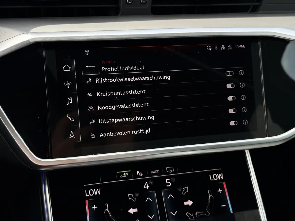 55 TFSI e quattro | RS stoelen | Trekhaak | Matrix | 360 | Sfeerverlichting | 20 inch | Carplay | Magnetic Ride
