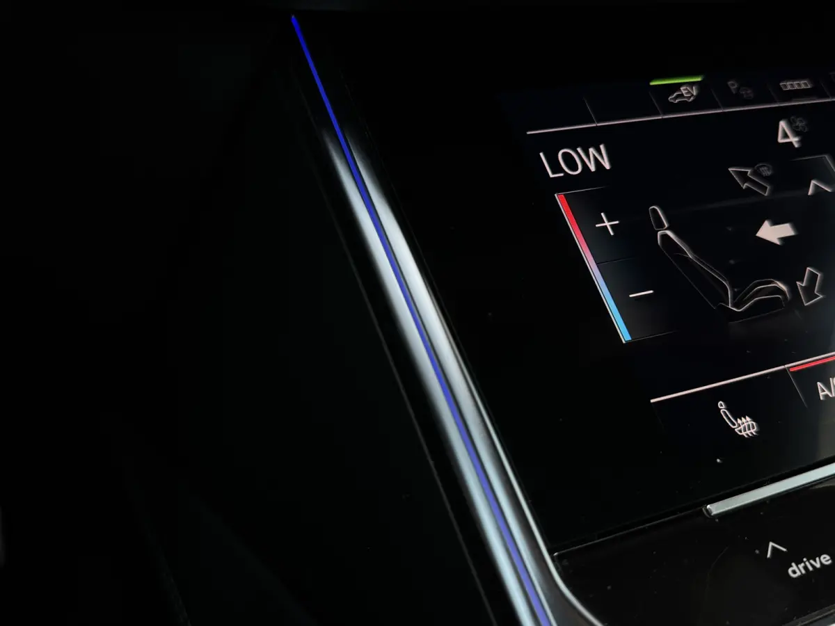 55 TFSI e quattro | RS stoelen | Trekhaak | Matrix | 360 | Sfeerverlichting | 20 inch | Carplay | Magnetic Ride