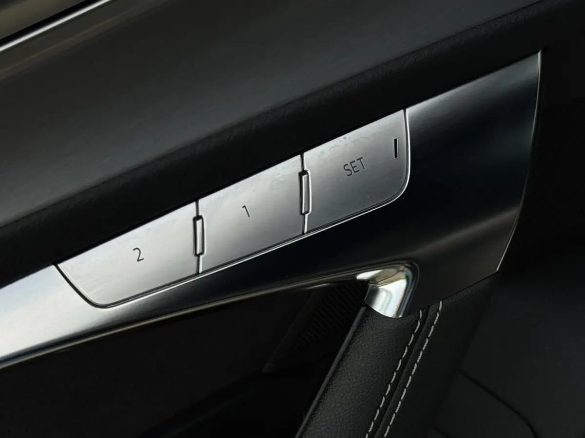 55 TFSI e quattro | RS stoelen | Trekhaak | Matrix | 360 | Sfeerverlichting | 20 inch | Carplay | Magnetic Ride
