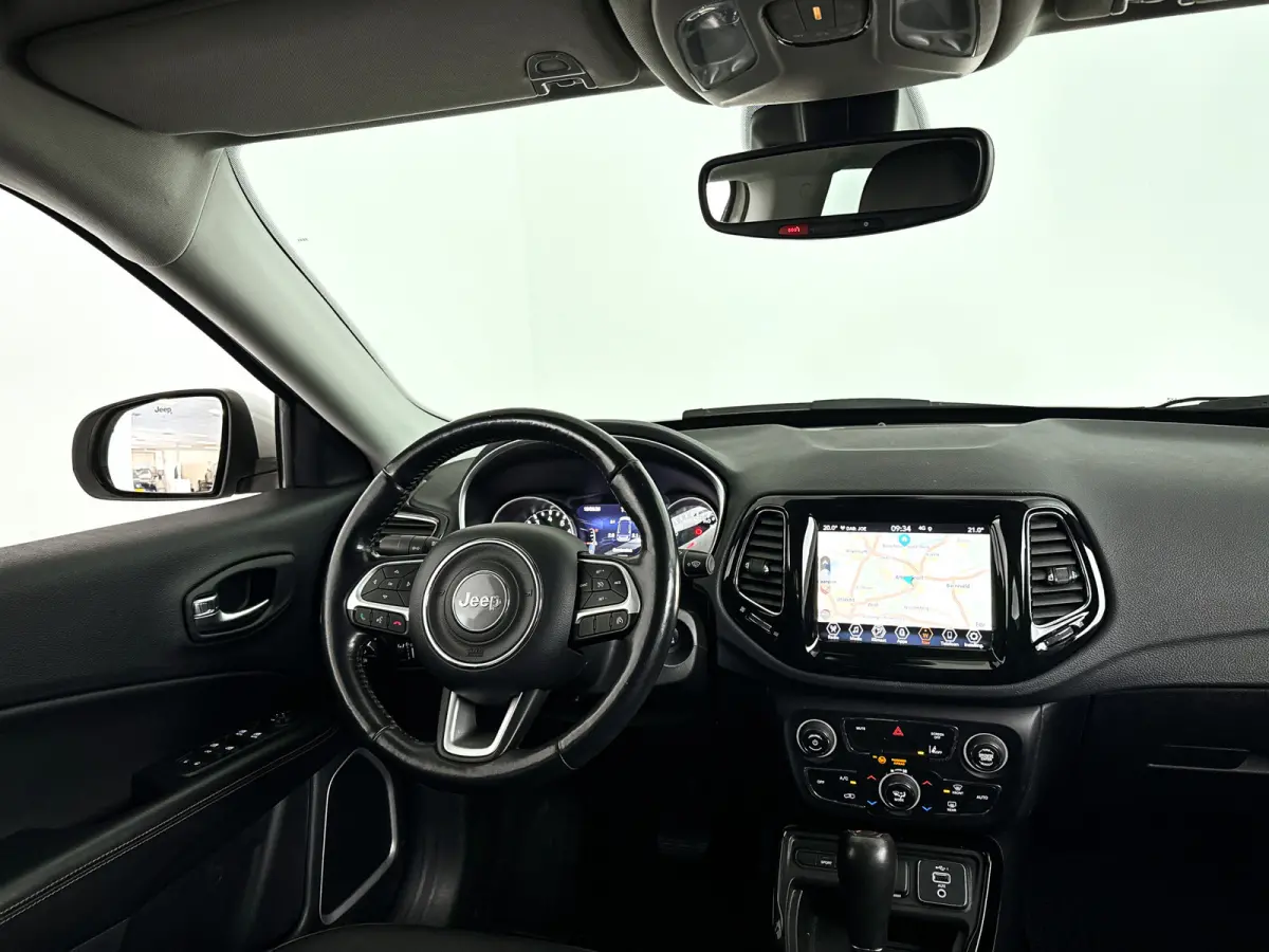 1.3T Limited | Parkeercamera | Stoel- en stuurverwarming | Cruise control