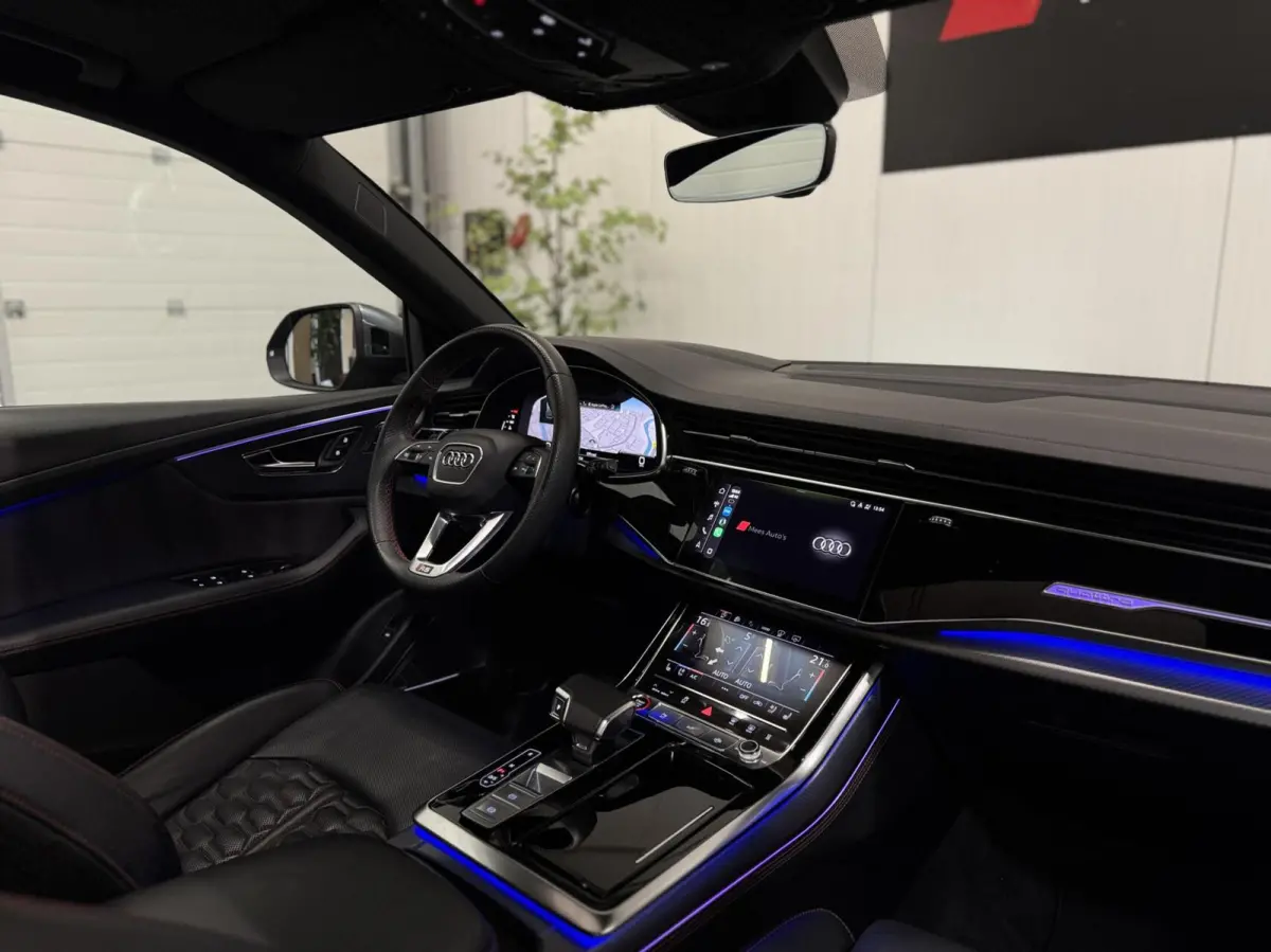 RS 4.0 TFSI RS Q8 quattro|Keramisch|Pano|B&O Advance