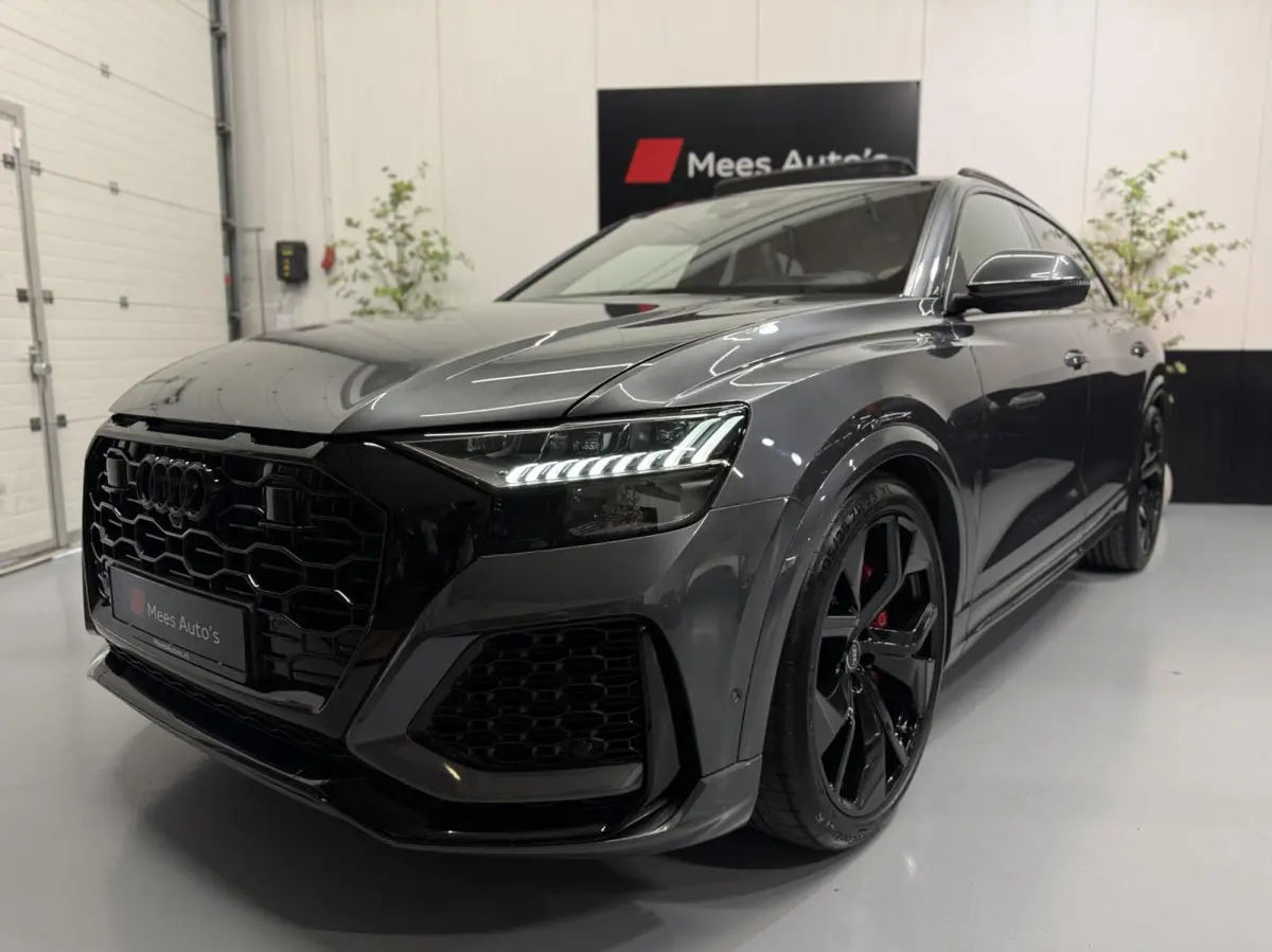 RS 4.0 TFSI RS Q8 quattro|Keramisch|Pano|B&O Advance