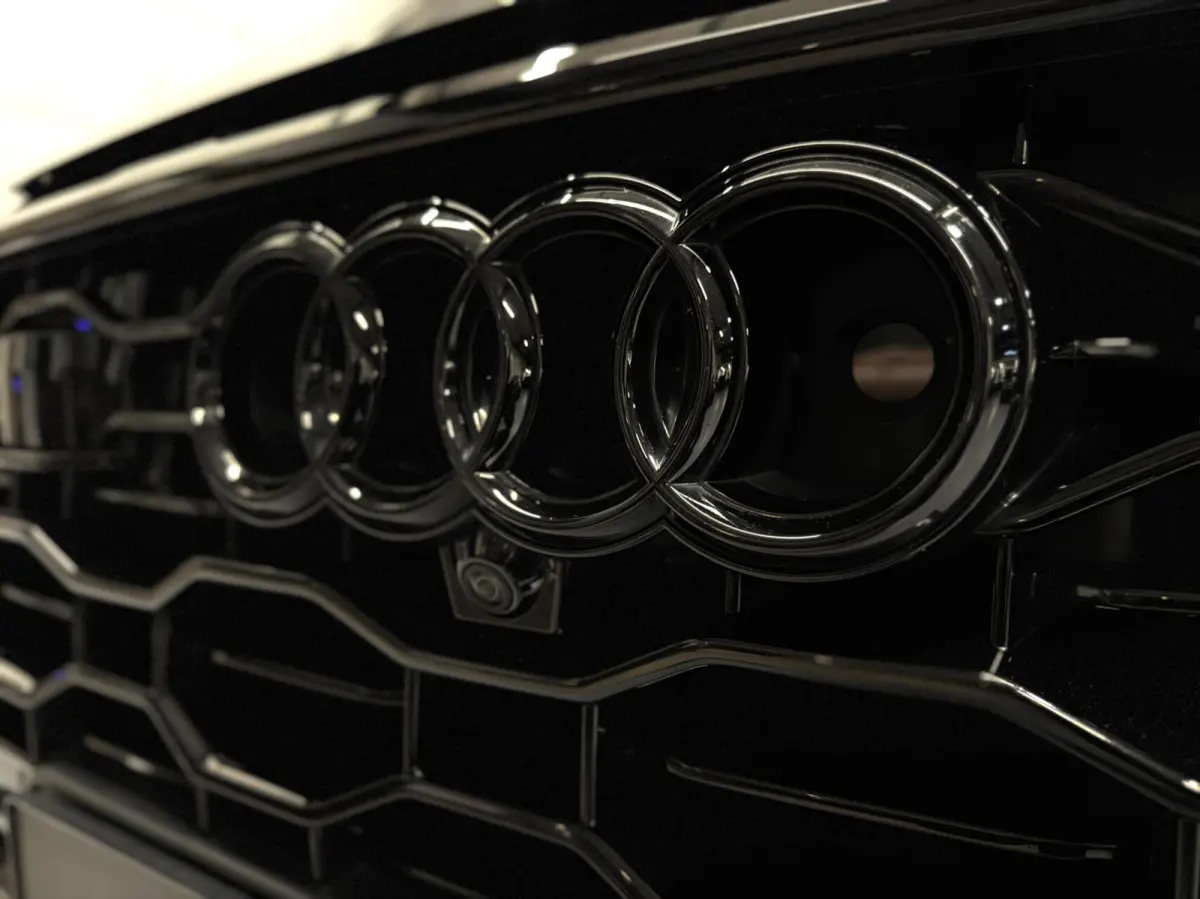 RS 4.0 TFSI RS Q8 quattro|Keramisch|Pano|B&O Advance