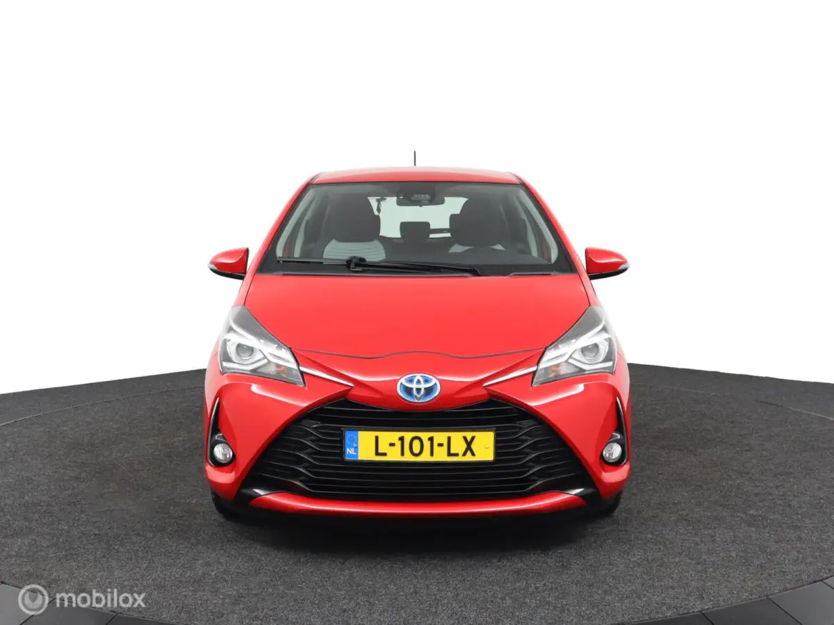 1.5 Hybrid Design | Automaat | Lichtmetaal | Cruise controle | achteruitrij camera | Clima