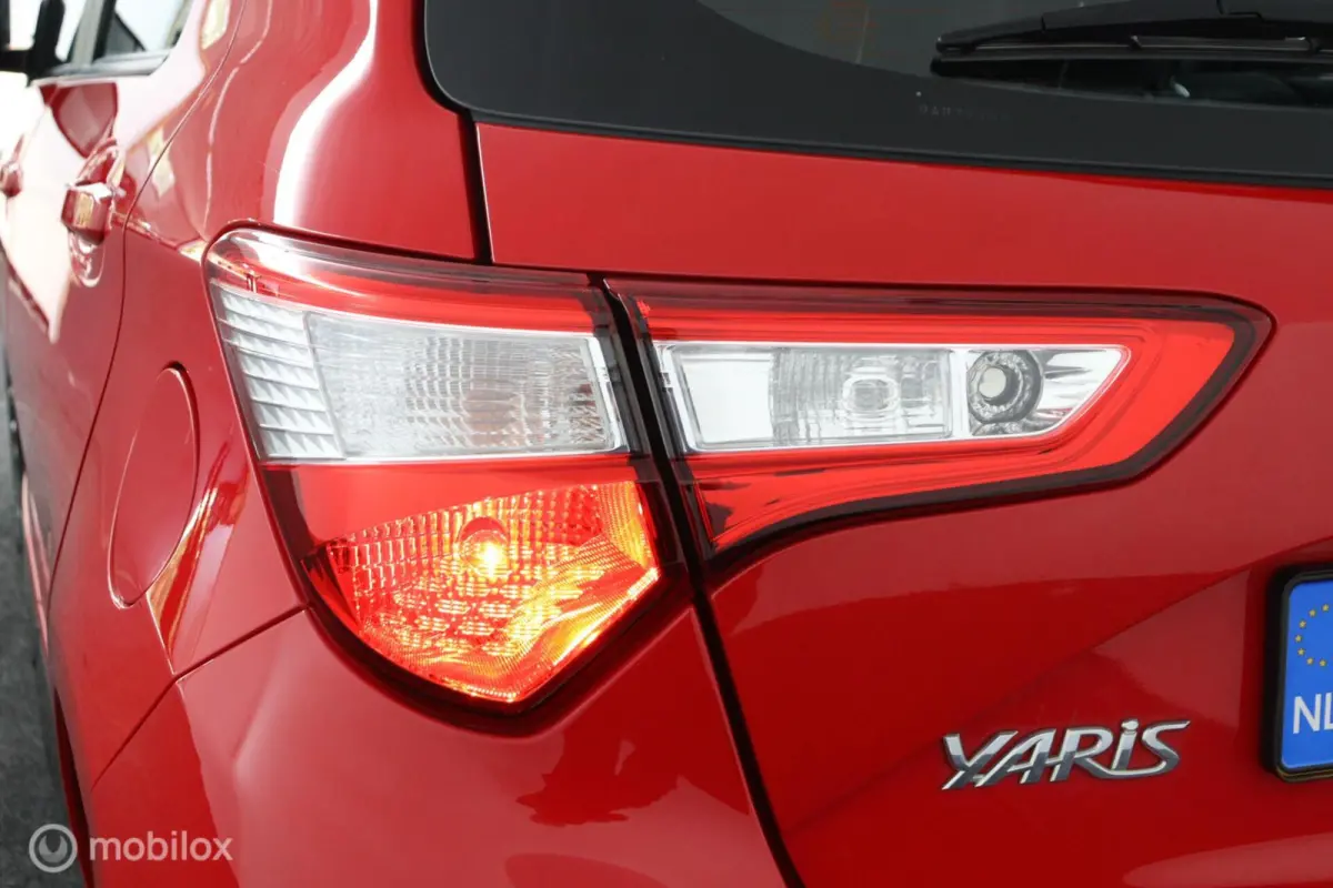 1.5 Hybrid Design | Automaat | Lichtmetaal | Cruise controle | achteruitrij camera | Clima