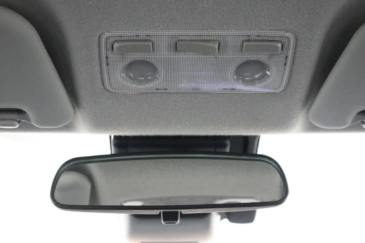 1.5 Hybrid Design | Automaat | Lichtmetaal | Cruise controle | achteruitrij camera | Clima