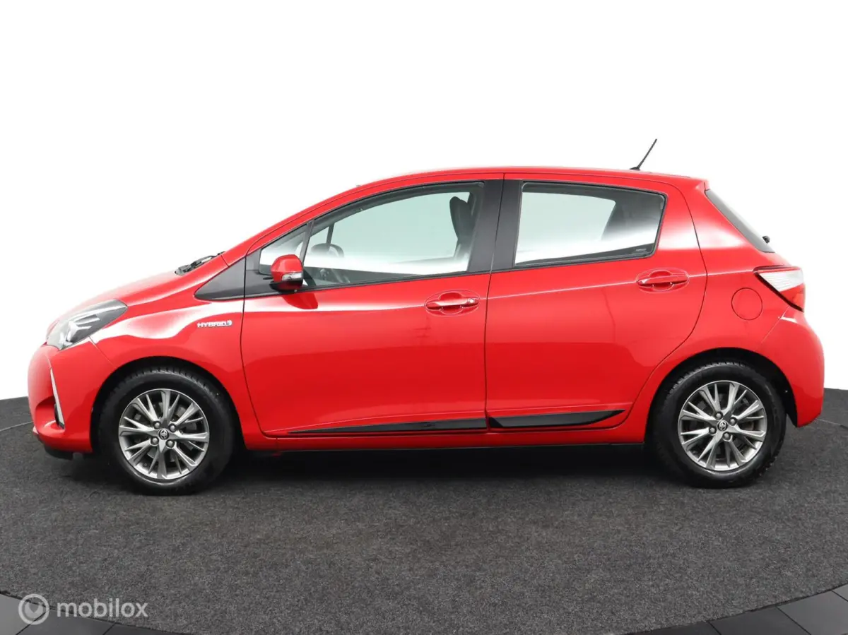 1.5 Hybrid Design | Automaat | Lichtmetaal | Cruise controle | achteruitrij camera | Clima