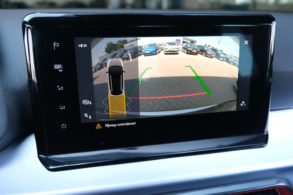 1.0 TSI FR DSG Virtual Navi Led Cam Acc Pdc