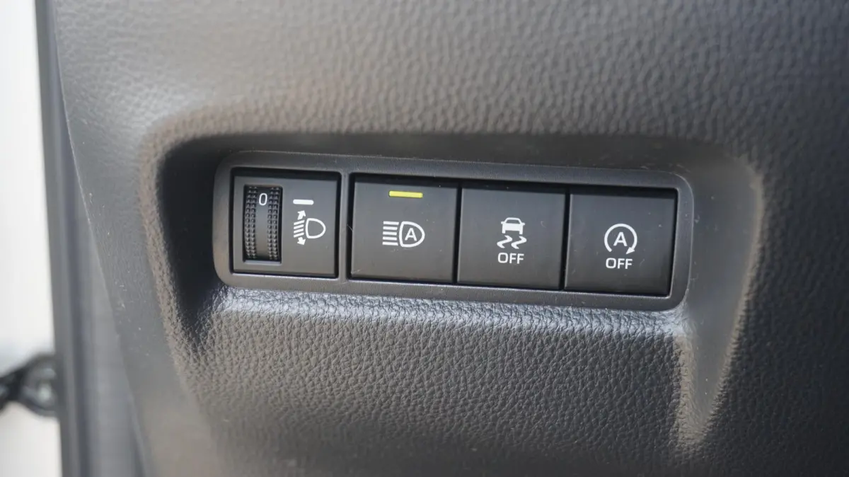 1.0 VVT-i MT Play Apple Carplay/Android Auto | Achteruitrijcamera | Climate Control | Adapt Cruise Control