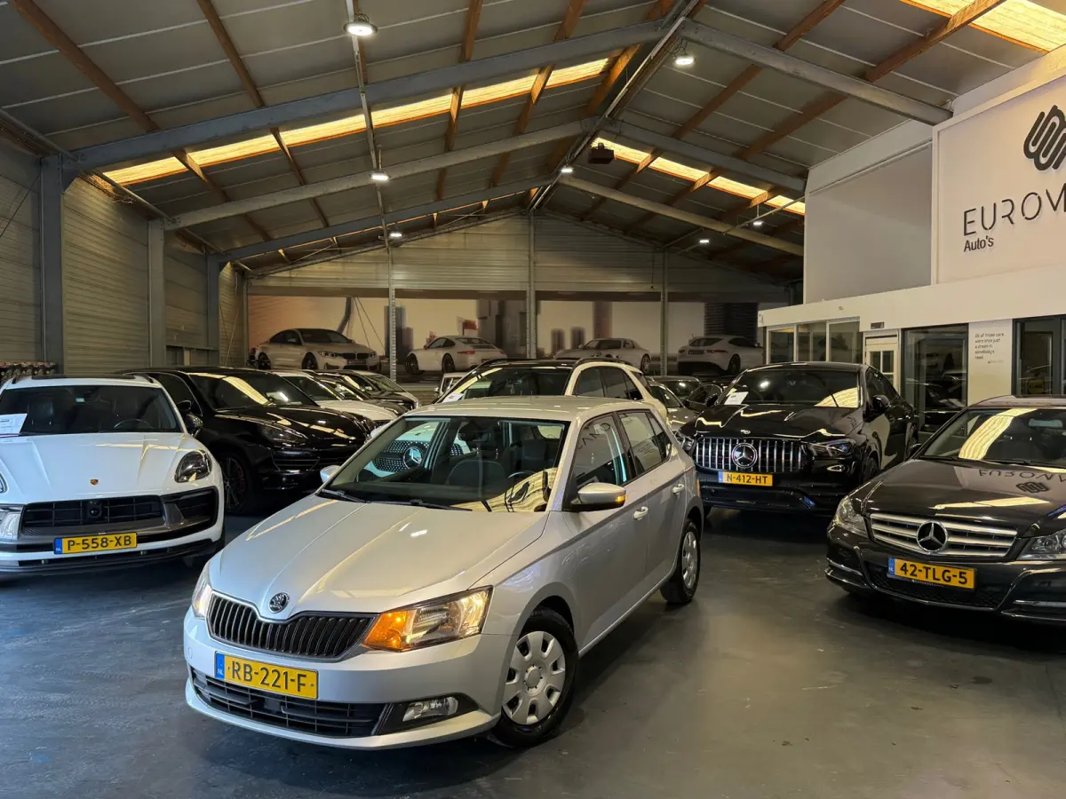 1.4 TDI Ambition Businessline Pro Navi Airco Cruise Pdc Nieuwe Apk