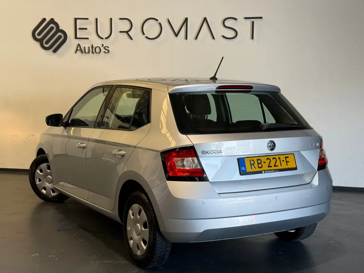 1.4 TDI Ambition Businessline Pro Navi Airco Cruise Pdc Nieuwe Apk