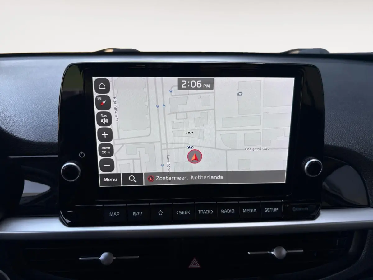 1.0 DPi DynamicPlusLine | Navi | Camera | Keyless | Climate Control | Cruise Control | Apple Carplay | Android Auto | Lichtmetalen Velgen |