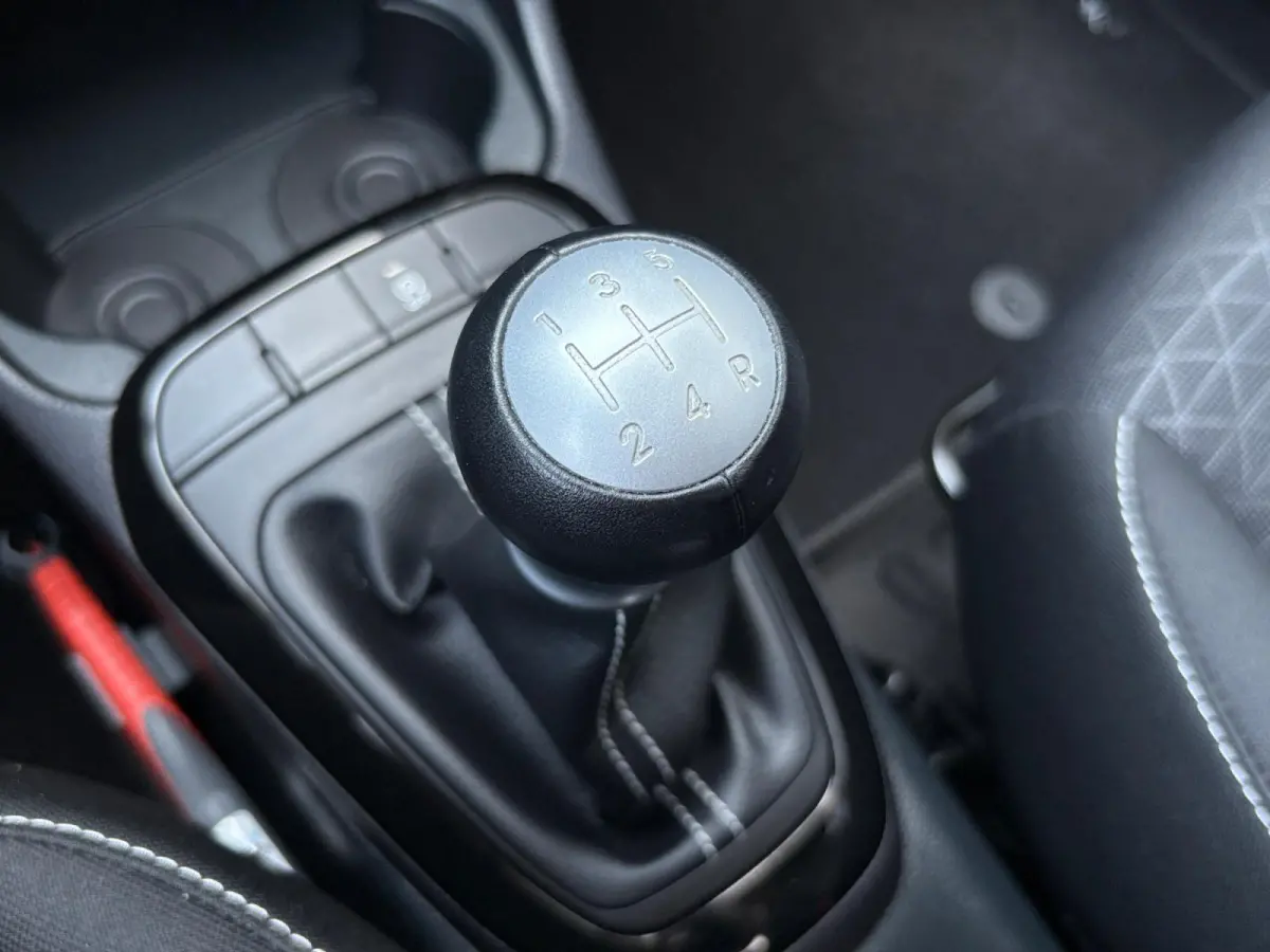 1.0 DPi DynamicPlusLine | Navi | Camera | Keyless | Climate Control | Cruise Control | Apple Carplay | Android Auto | Lichtmetalen Velgen |