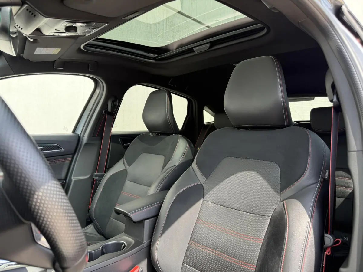 1.6 Hybrid 145 R.S. Line | Pano | leder | cam