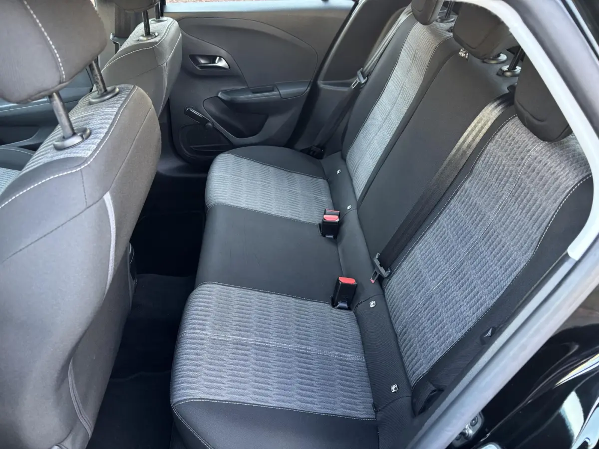 1.2 100pk Edition | 1ste eigenaar | Apple CarPlay/Android | Airco | Cruise Control | Isofix