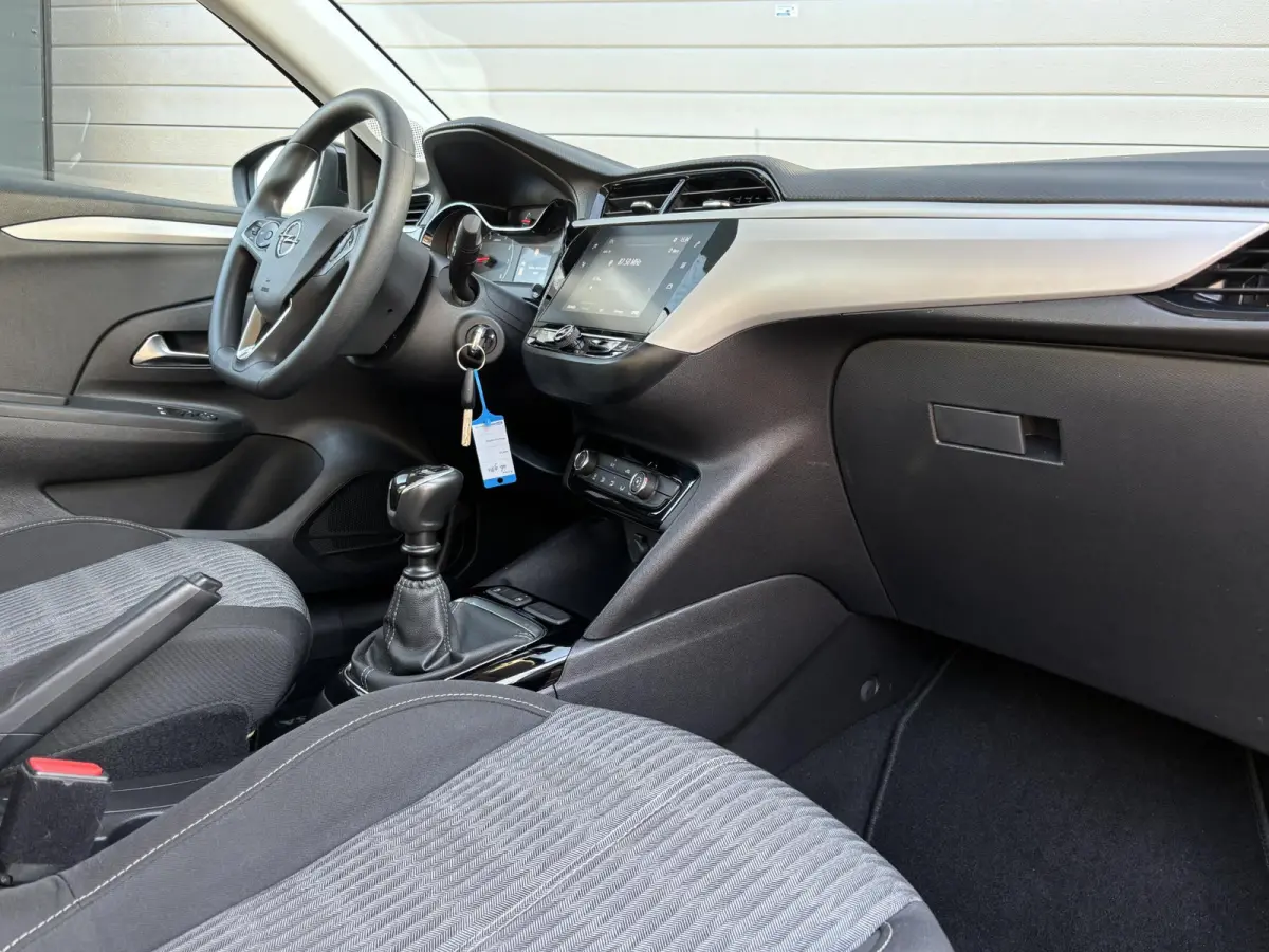 1.2 100pk Edition | 1ste eigenaar | Apple CarPlay/Android | Airco | Cruise Control | Isofix