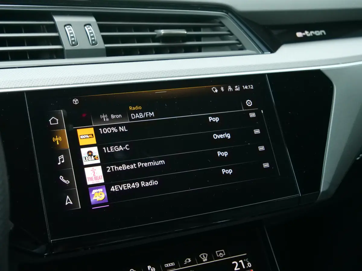 S quattro SQ8 115 kWh 504 Pk Automaat Navi / DAB / Leer / Pano-dak / Luchtvering / 21 inch / SOH 98 %