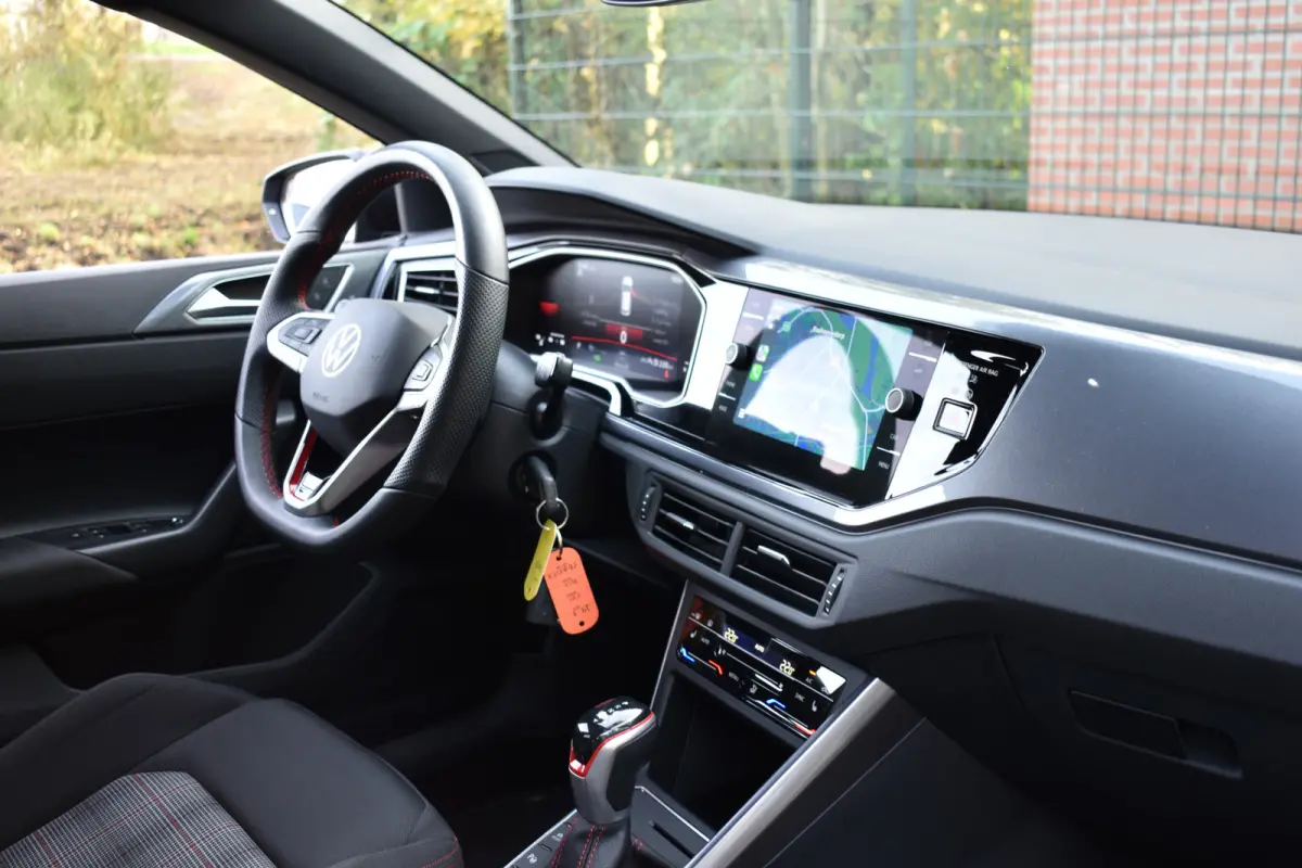 2.0 TSI GTI TSI 210PK DSG GTI-SPORT IQ-LIGHT/PDC/CARPLAY  ***