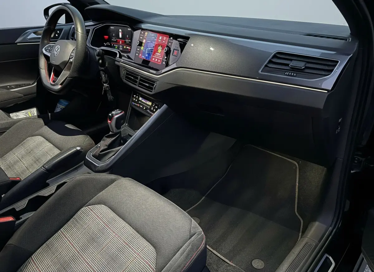 2.0 TSI GTI TSI 210PK DSG GTI-SPORT IQ-LIGHT/PDC/CARPLAY  ***