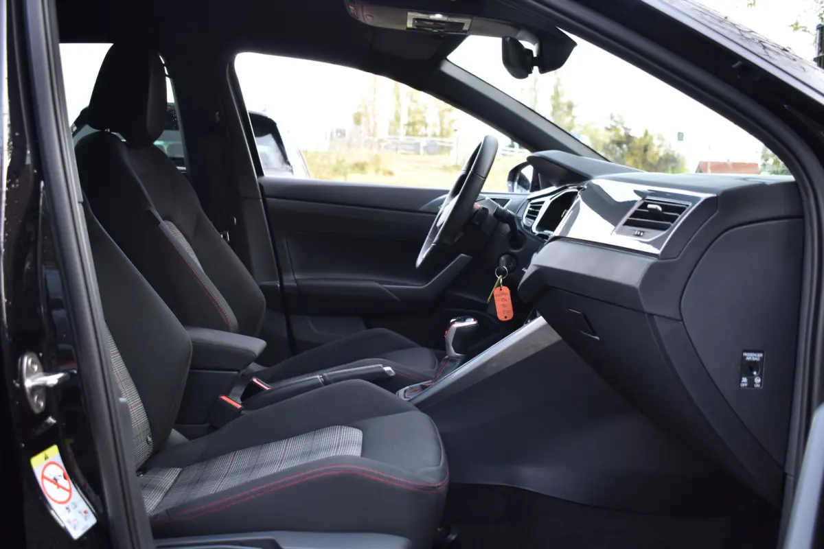 2.0 TSI GTI TSI 210PK DSG GTI-SPORT IQ-LIGHT/PDC/CARPLAY  ***