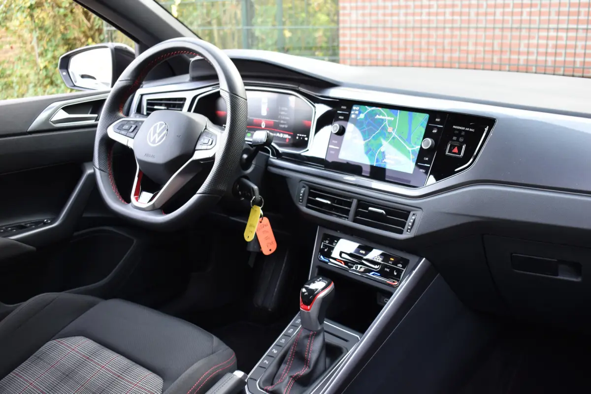 2.0 TSI GTI TSI 210PK DSG GTI-SPORT IQ-LIGHT/PDC/CARPLAY  ***