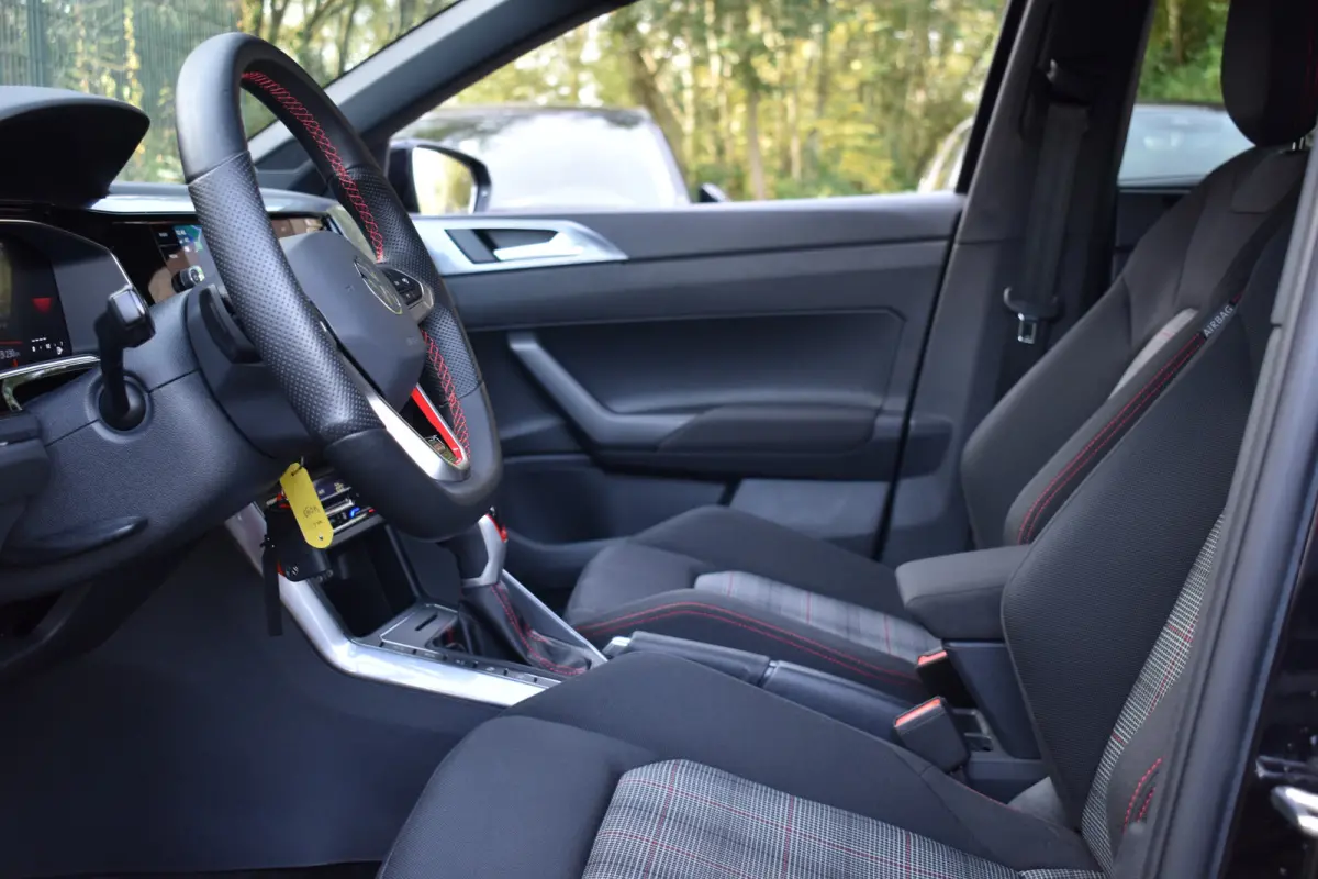 2.0 TSI GTI TSI 210PK DSG GTI-SPORT IQ-LIGHT/PDC/CARPLAY  ***