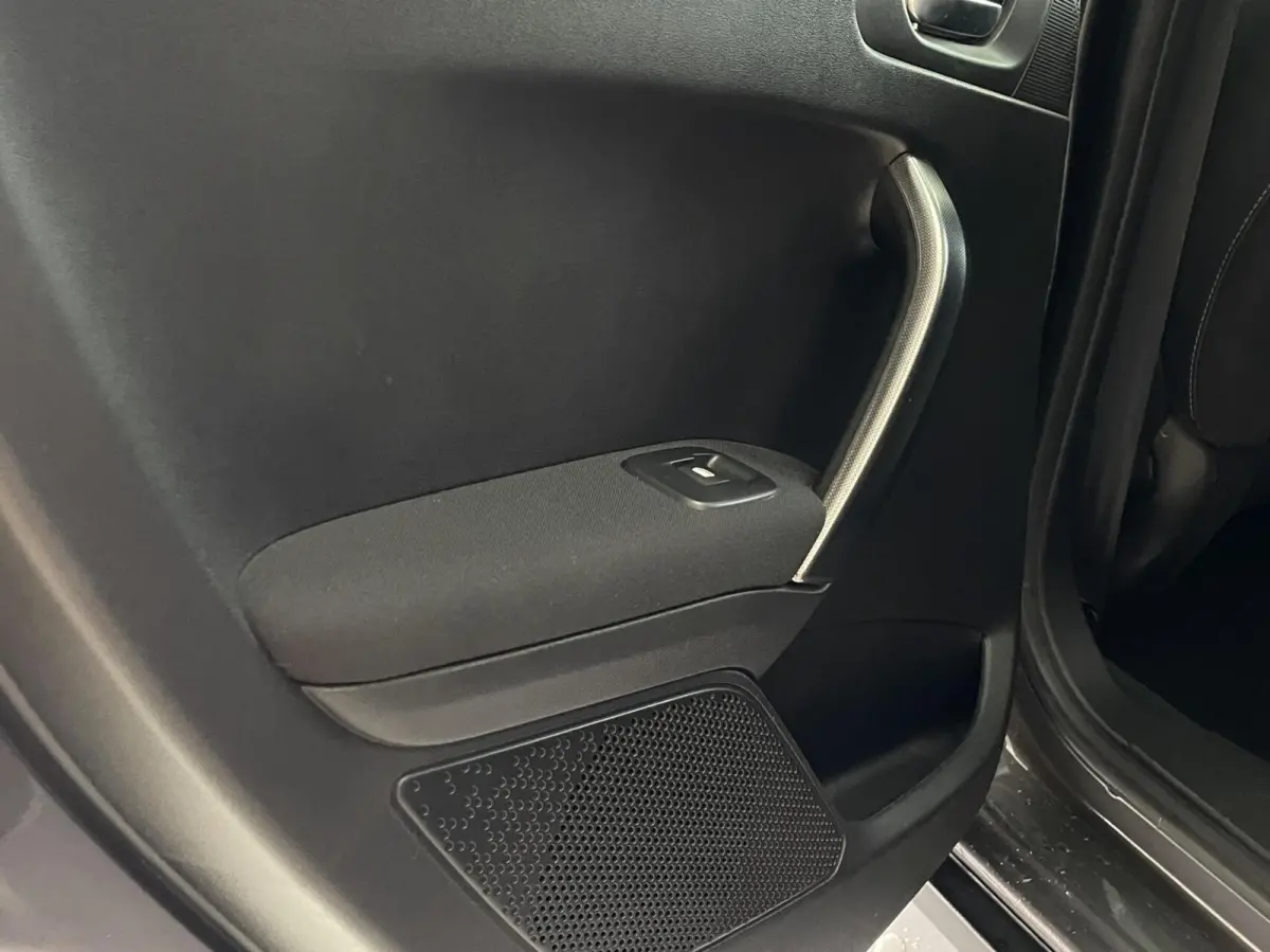 1.2 PureTech Allure 2019 pano clima cruise