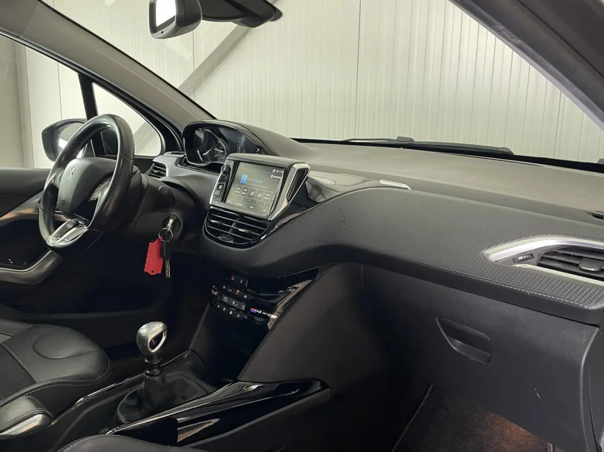 1.2 PureTech Allure 2019 pano clima cruise