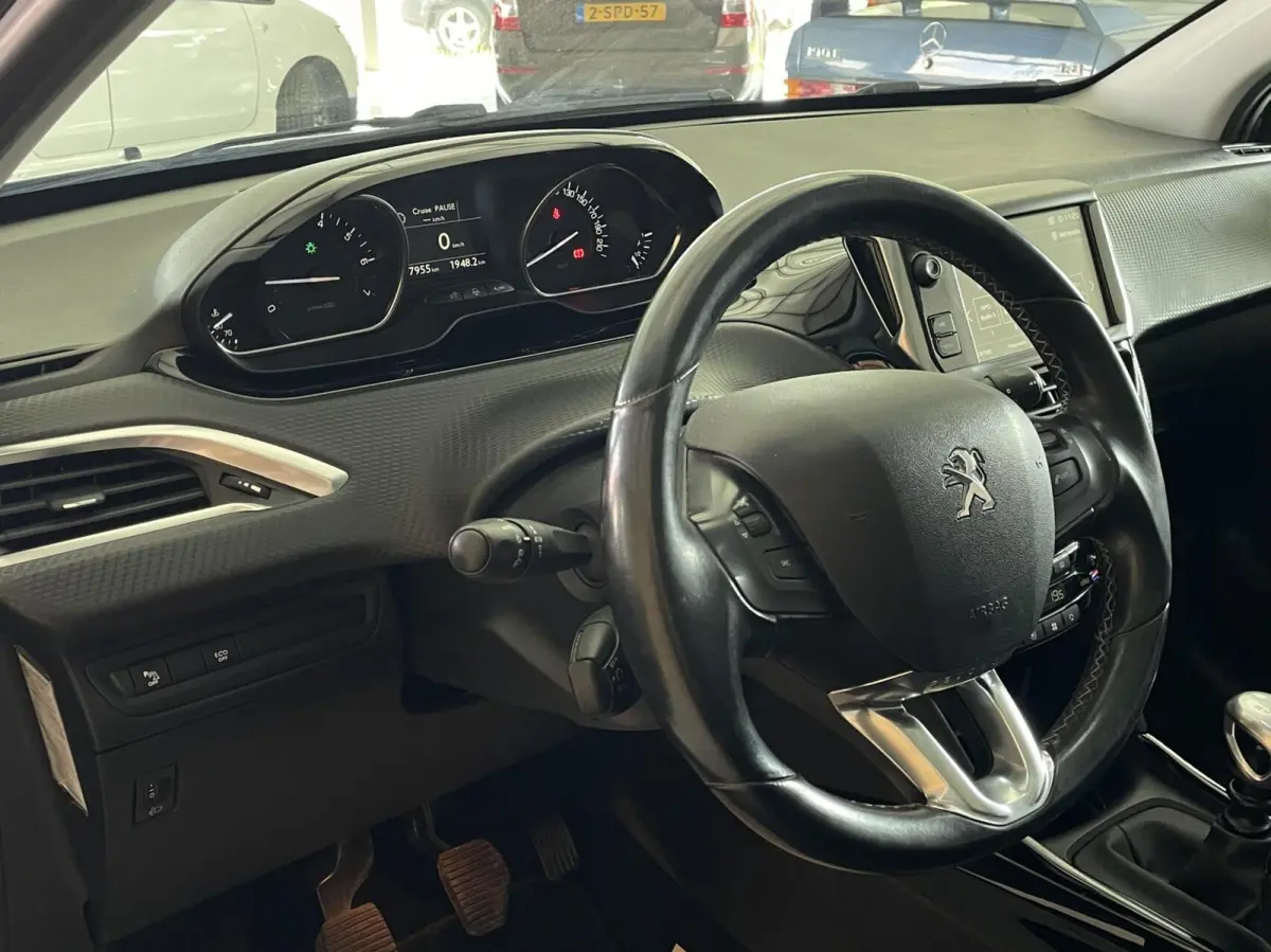 1.2 PureTech Allure 2019 pano clima cruise