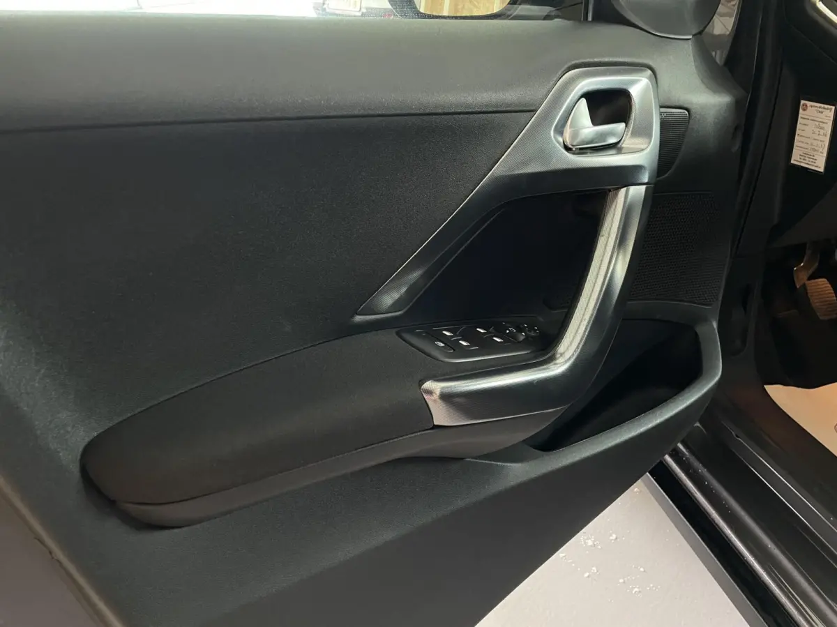 1.2 PureTech Allure 2019 pano clima cruise